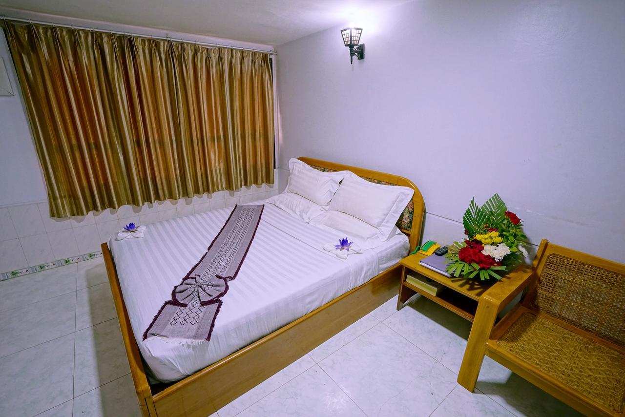Taim Phyu Hotel Mandalay Exterior foto