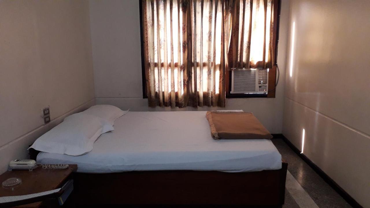 Taim Phyu Hotel Mandalay Exterior foto