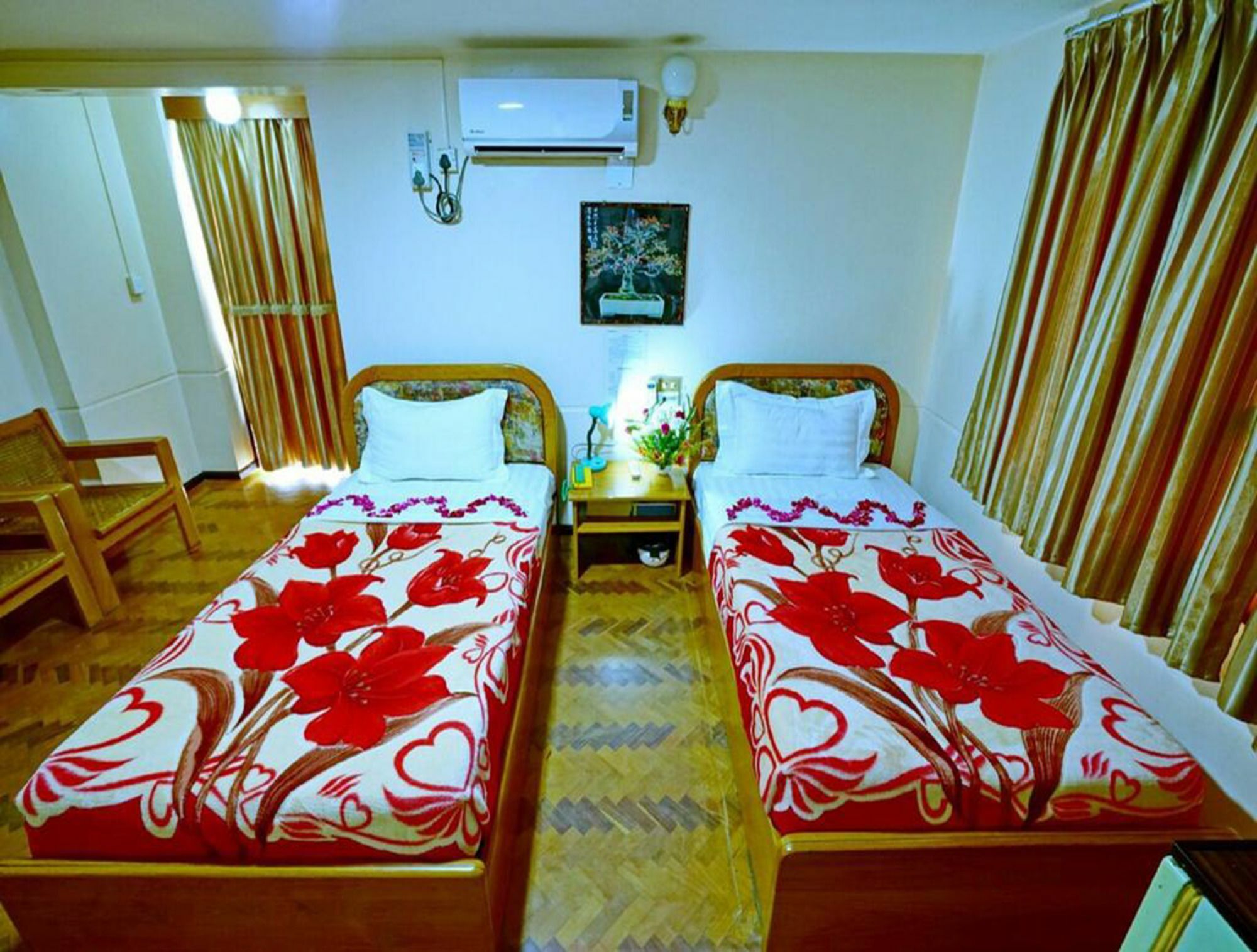Taim Phyu Hotel Mandalay Exterior foto