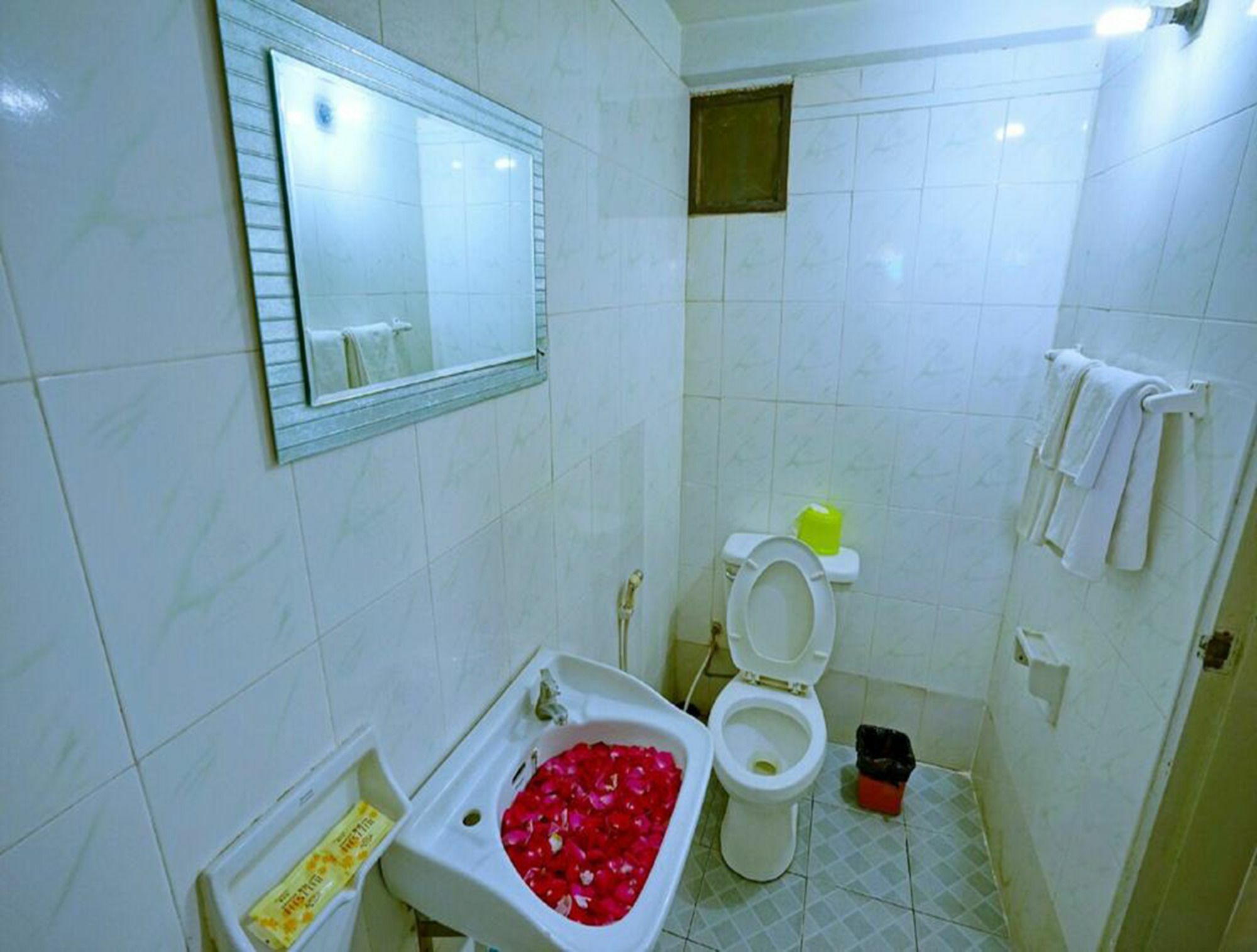 Taim Phyu Hotel Mandalay Exterior foto